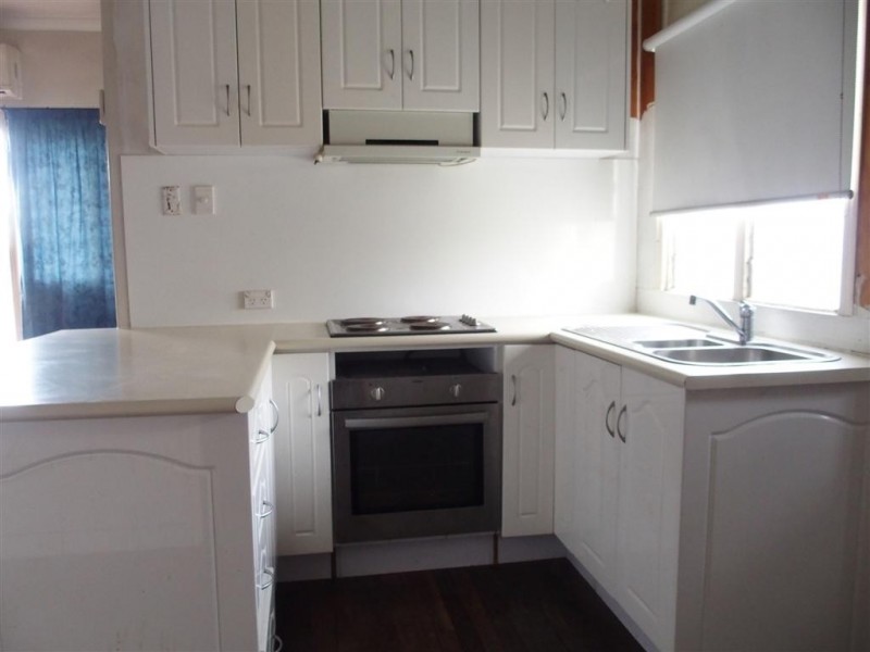 71 Ruby Street, Emerald QLD 4720