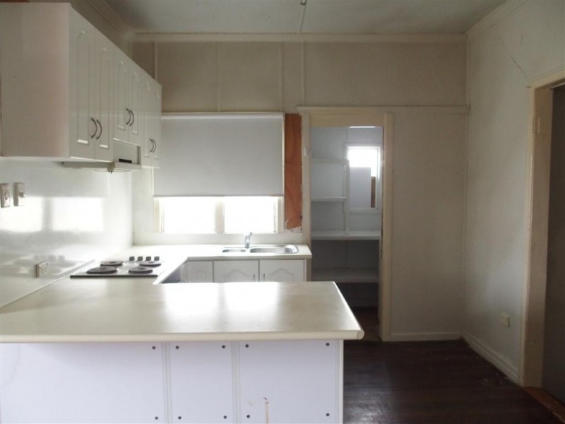 71 Ruby Street, Emerald QLD 4720