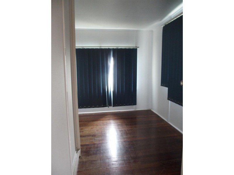 71 Ruby Street, Emerald QLD 4720