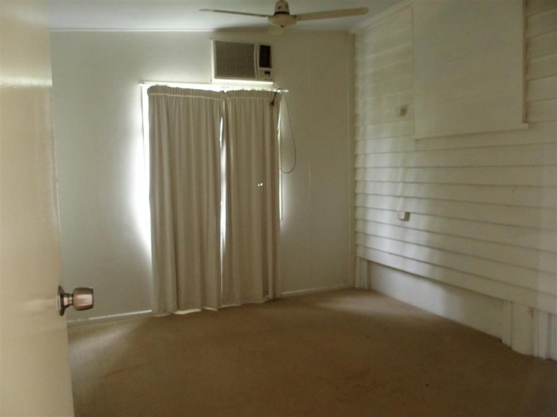 71 Ruby Street, Emerald QLD 4720