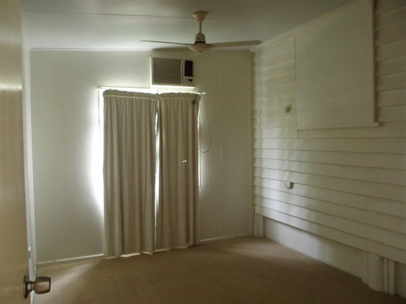 71 Ruby Street, Emerald QLD 4720