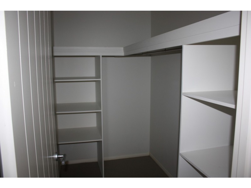 2/17 Morgan Place, Emerald QLD 4720