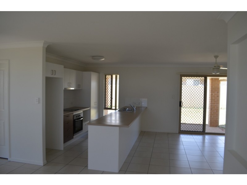 13 Windemere Street, Emerald QLD 4720