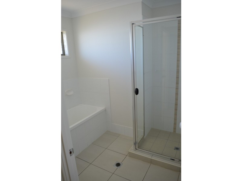13 Windemere Street, Emerald QLD 4720