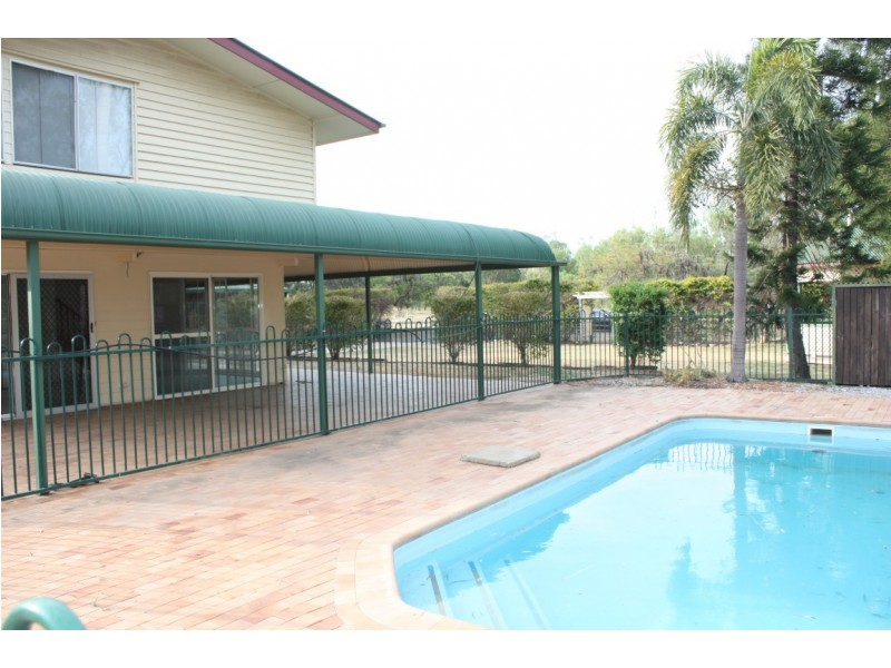 34 Braeside Road, Emerald QLD 4720
