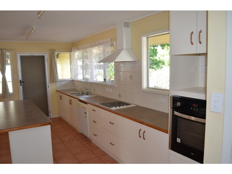 88 Anakie Street, Emerald QLD 4720