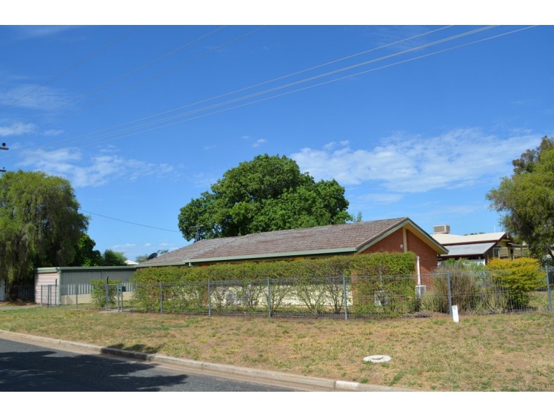88 Anakie Street, Emerald QLD 4720