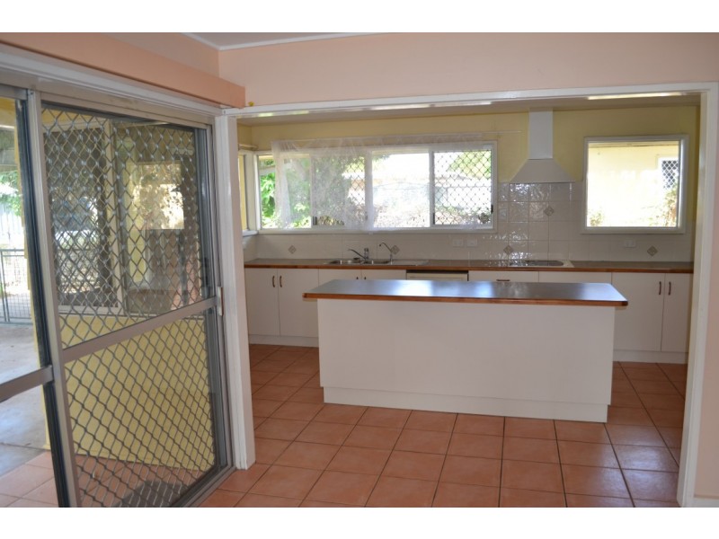 88 Anakie Street, Emerald QLD 4720