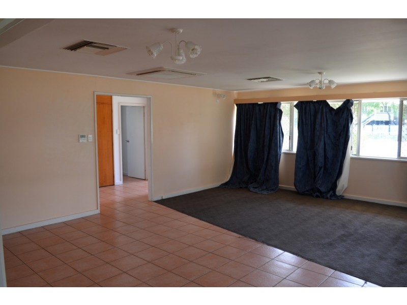 88 Anakie Street, Emerald QLD 4720