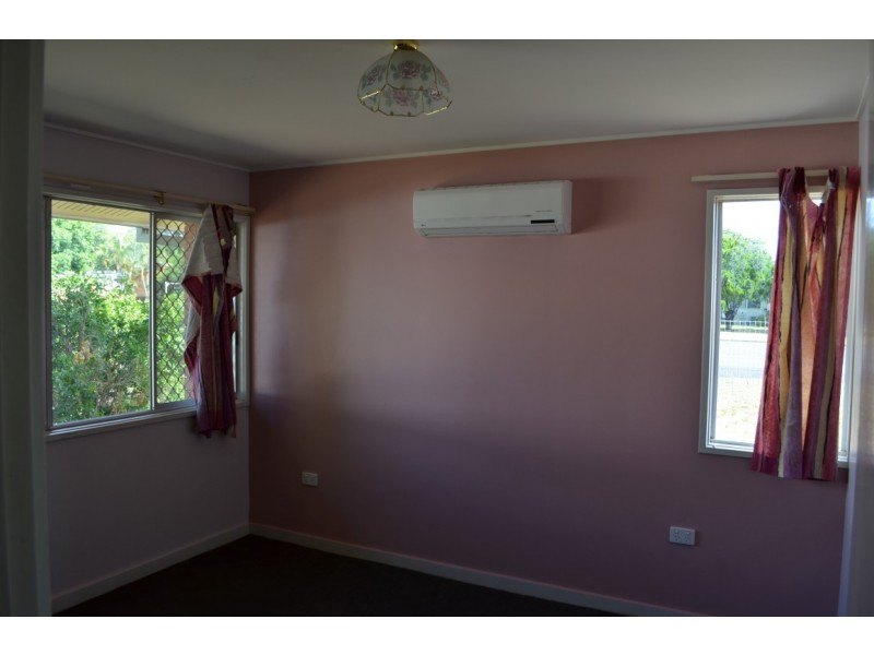 88 Anakie Street, Emerald QLD 4720