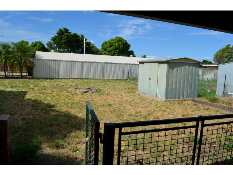88 Anakie Street, Emerald QLD 4720