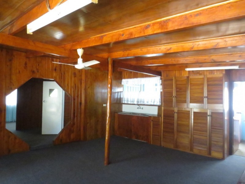 32 Lorikeet Avenue, Sapphire QLD 4702