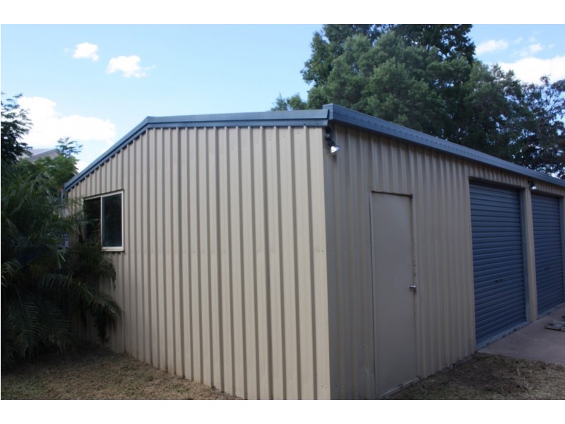 51 Park Avenue, Emerald QLD 4720