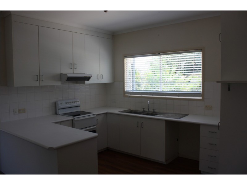 51 Park Avenue, Emerald QLD 4720