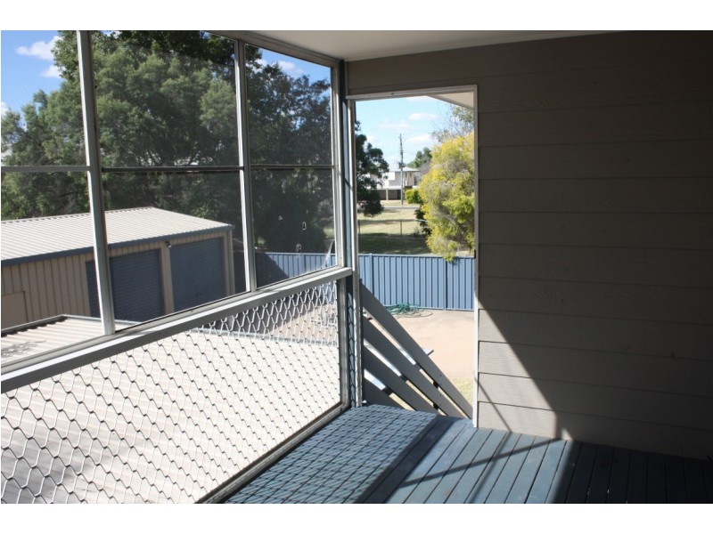 51 Park Avenue, Emerald QLD 4720