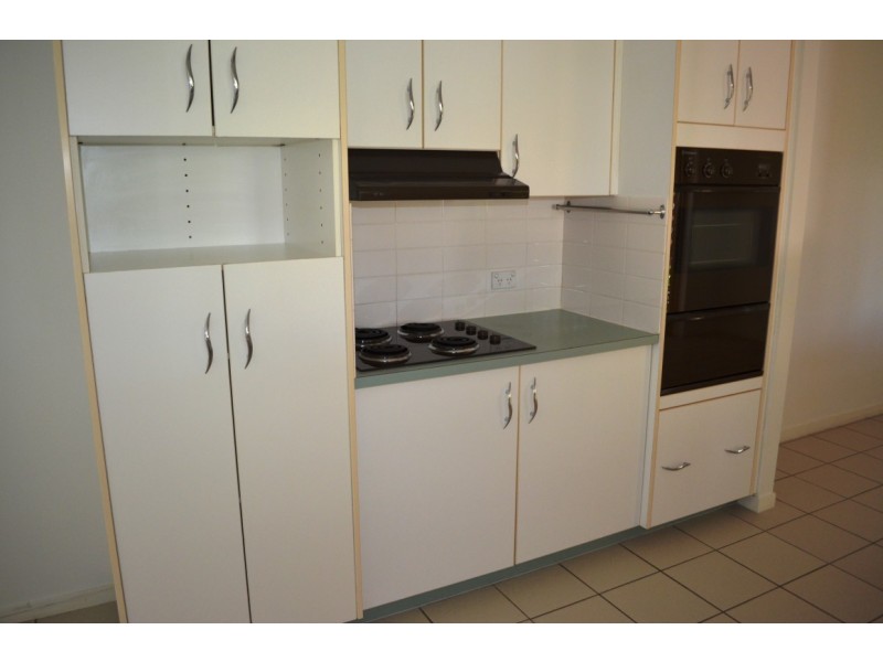 7 Crozier Crescent, Emerald QLD 4720