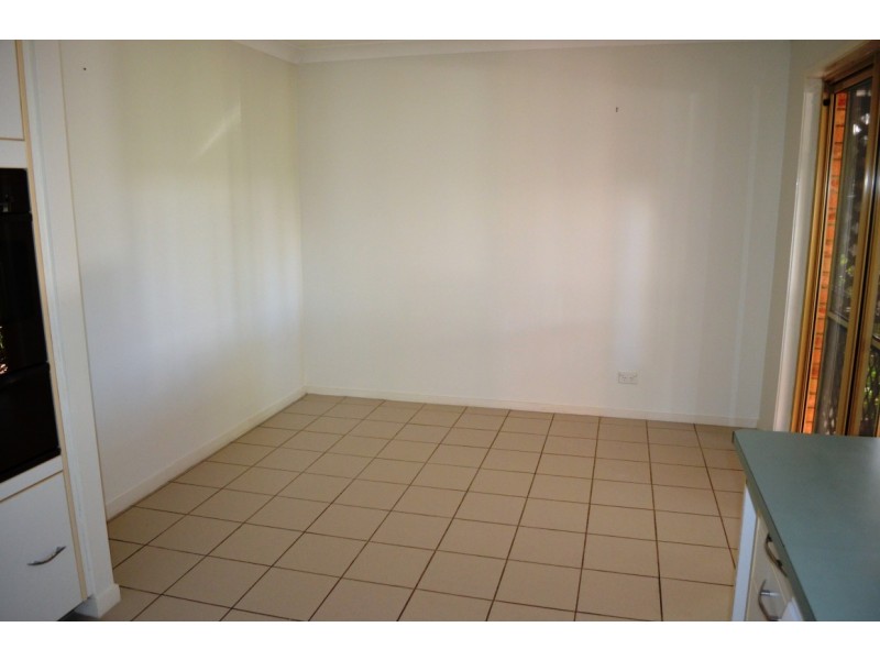 7 Crozier Crescent, Emerald QLD 4720