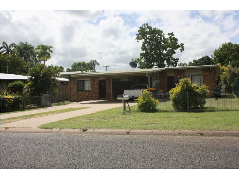 9 Copland Street, Emerald QLD 4720