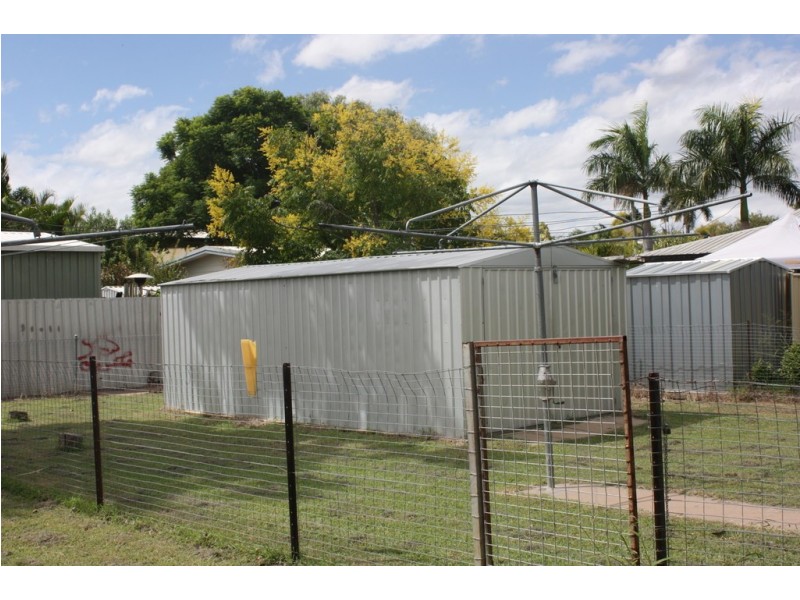 9 Copland Street, Emerald QLD 4720
