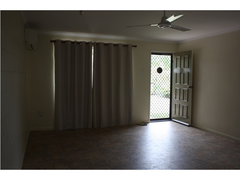 9 Copland Street, Emerald QLD 4720