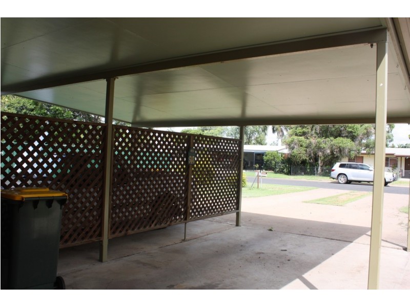 9 Copland Street, Emerald QLD 4720