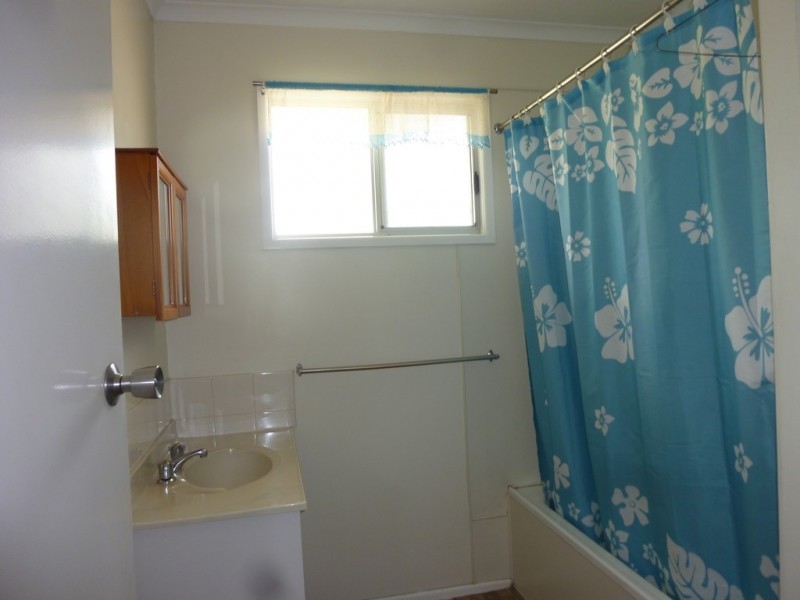 10 Copland Street, Emerald QLD 4720