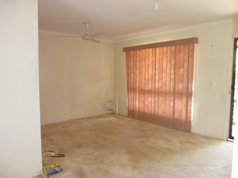 10 Copland Street, Emerald QLD 4720