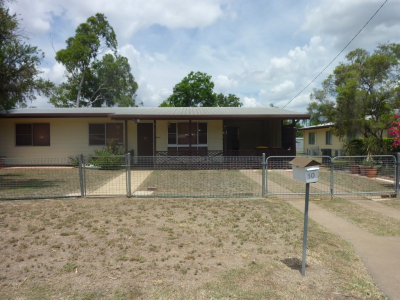 10 Copland Street, Emerald QLD 4720