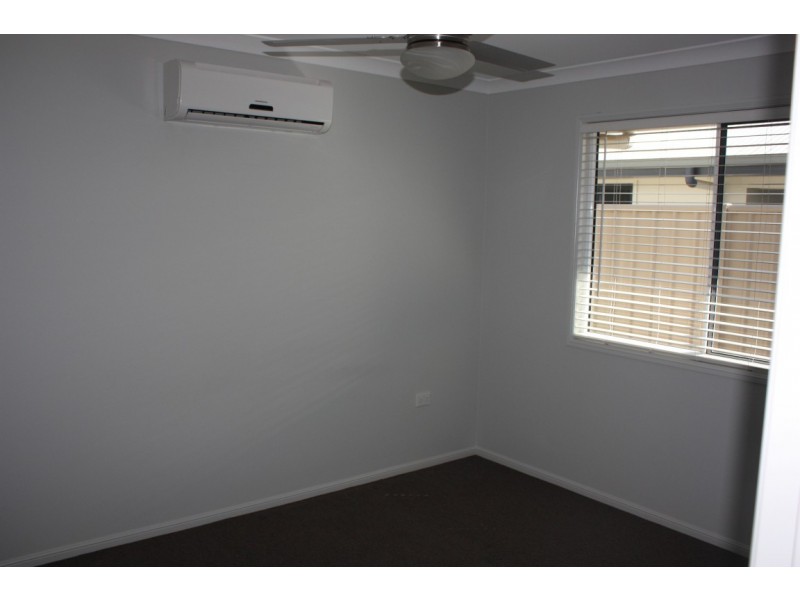 52 Lakeside Drive, Emerald QLD 4720