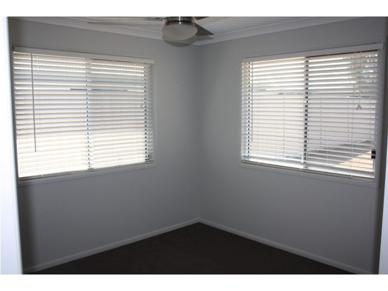 52 Lakeside Drive, Emerald QLD 4720