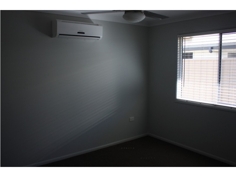 52 Lakeside Drive, Emerald QLD 4720