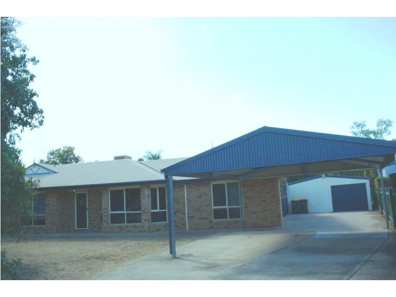 22 Kidd Street, Emerald QLD 4720