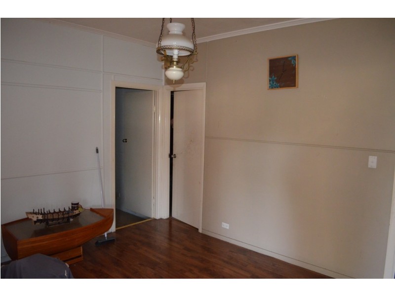 103 Ruby Street, Emerald QLD 4720