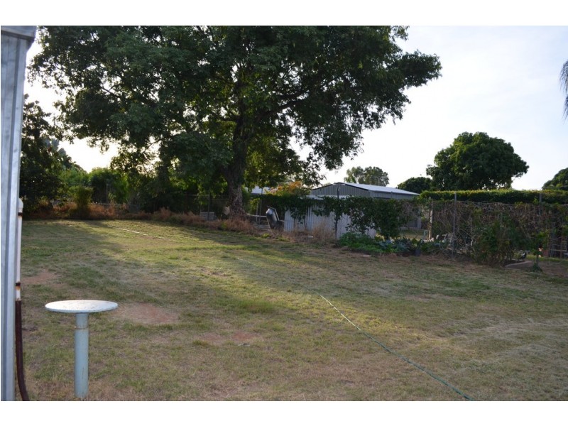 103 Ruby Street, Emerald QLD 4720