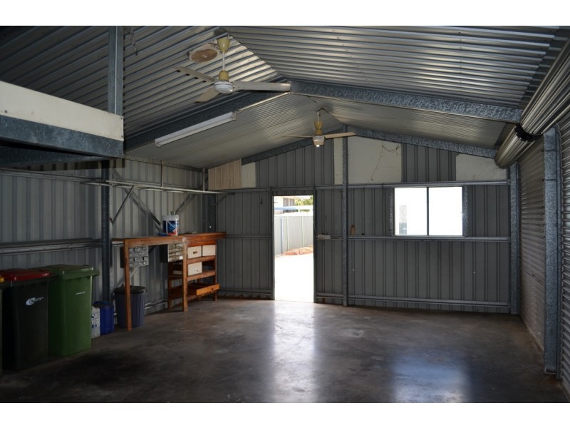 21 Brooks Street, Emerald QLD 4720