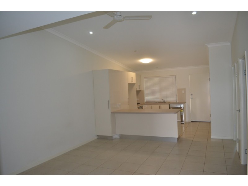 19/8 Hillcrest Street, Emerald QLD 4720
