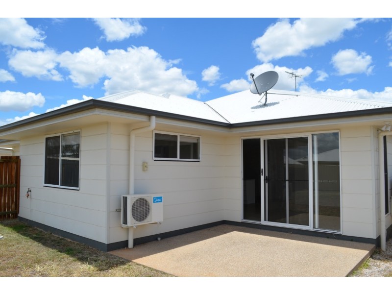 1/4 Eagle Street, Emerald QLD 4720