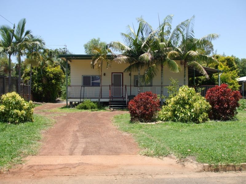 20 Diamond Avenue, Emerald QLD 4720