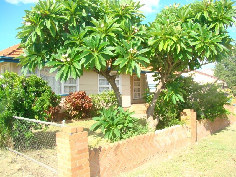 5 Theresa Street, Emerald QLD 4720