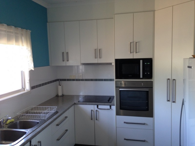 8 Moran Street, Capella QLD 4723