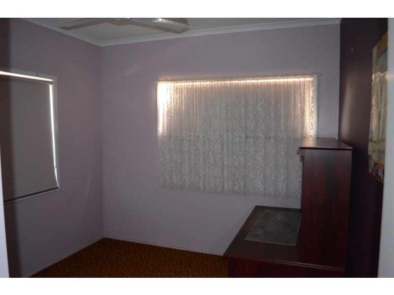 8 Moran Street, Capella QLD 4723