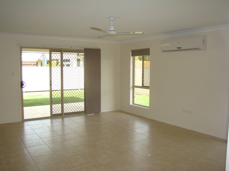 2/30 Haswell Street, Emerald QLD 4720
