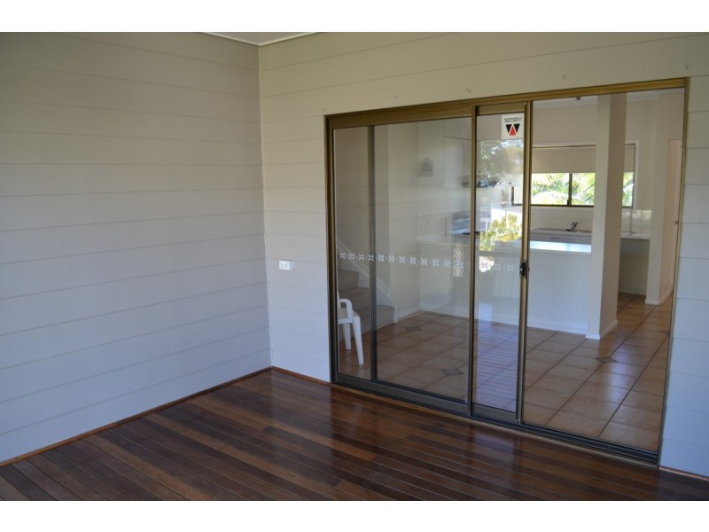 6 Kathleen Court, Emerald QLD 4720