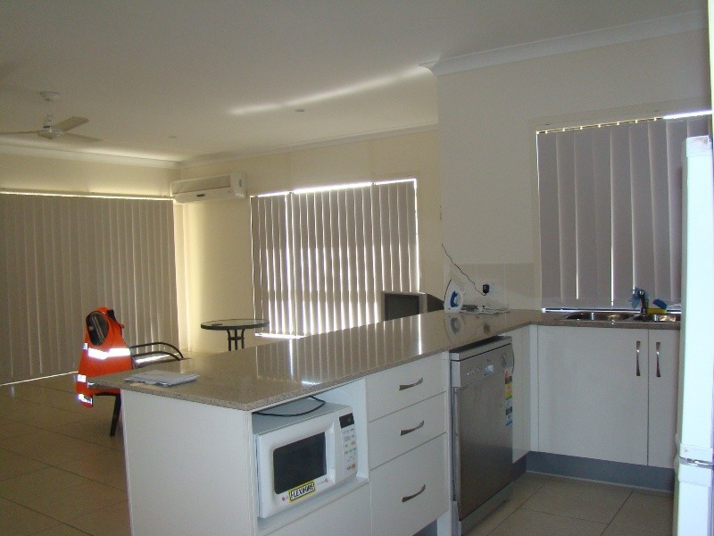 3 Glovar Street, Emerald QLD 4720