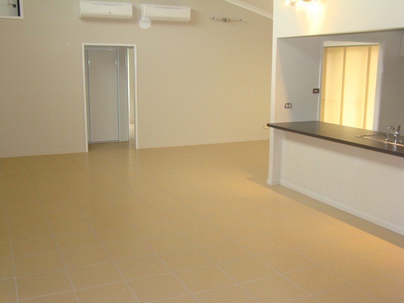 1 Paperbark Place, Emerald QLD 4720