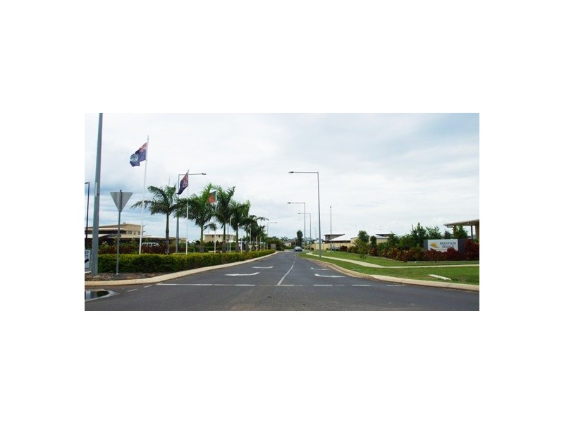 8 Charlton Drive, Emerald QLD 4720