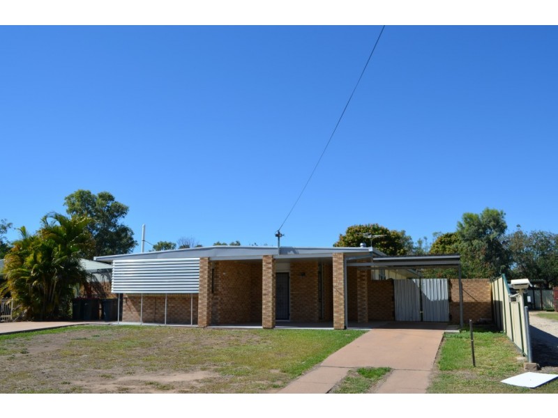 26 Diamond Avenue, Emerald QLD 4720