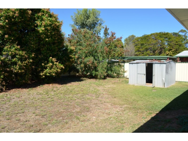 26 Diamond Avenue, Emerald QLD 4720