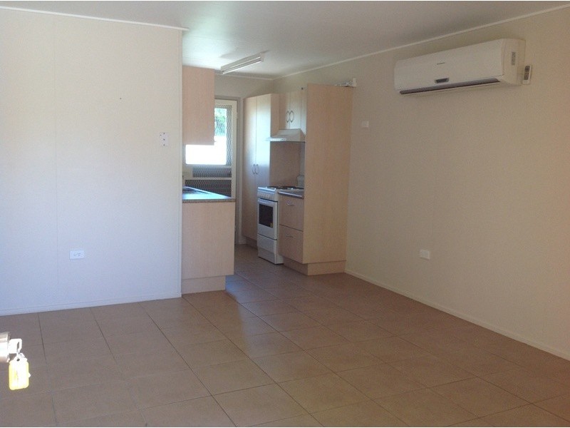 4/99 Borilla Street, Emerald QLD 4720