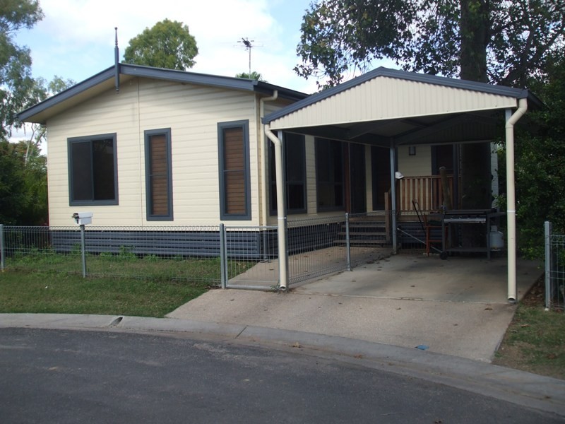 6 Poincianna Drive, Emerald QLD 4720